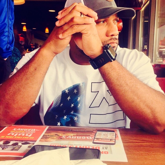 Meet your Posher, TLS - Picture 3 of 5